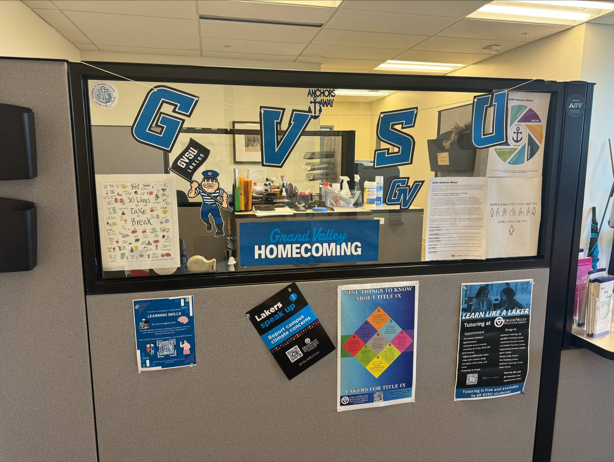 Student Accessibility Resources office decorations